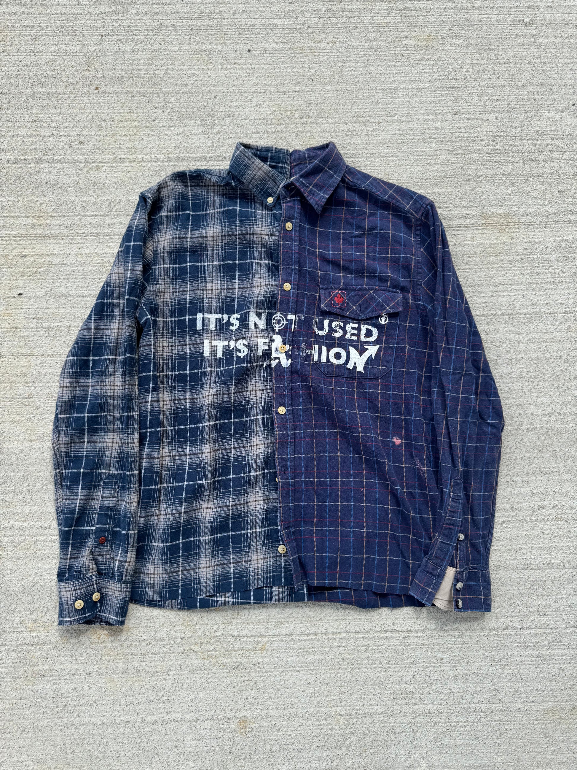 Flanelle Bicolore "IT'S NOT USED IT'S FASHION" (L)