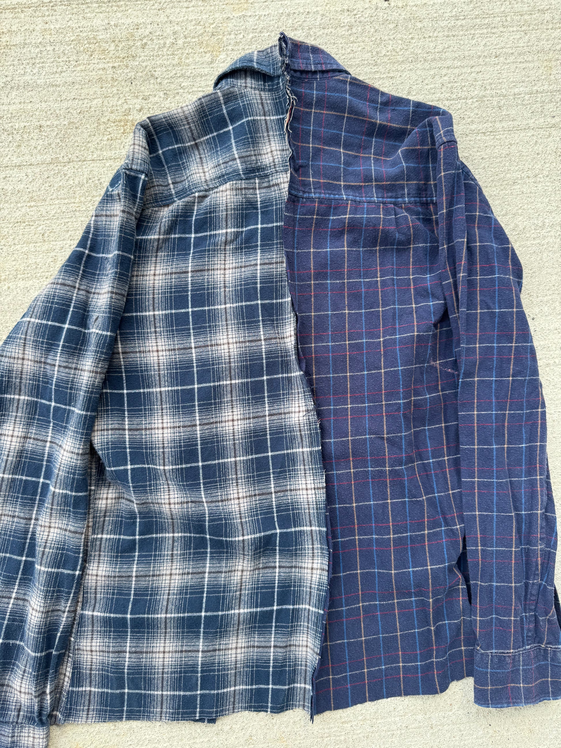 Flanelle Bicolore "IT'S NOT USED IT'S FASHION" (L)