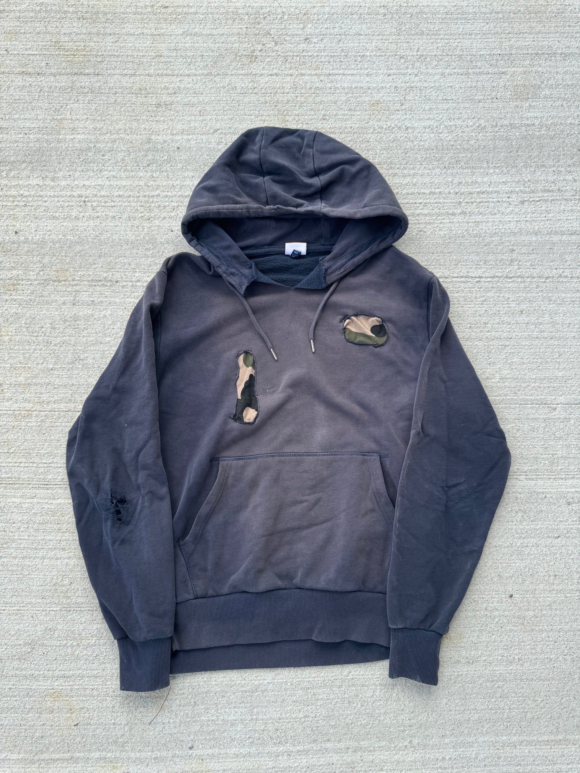 Hoodie "FT2V ARMY" Camo Custom (L)