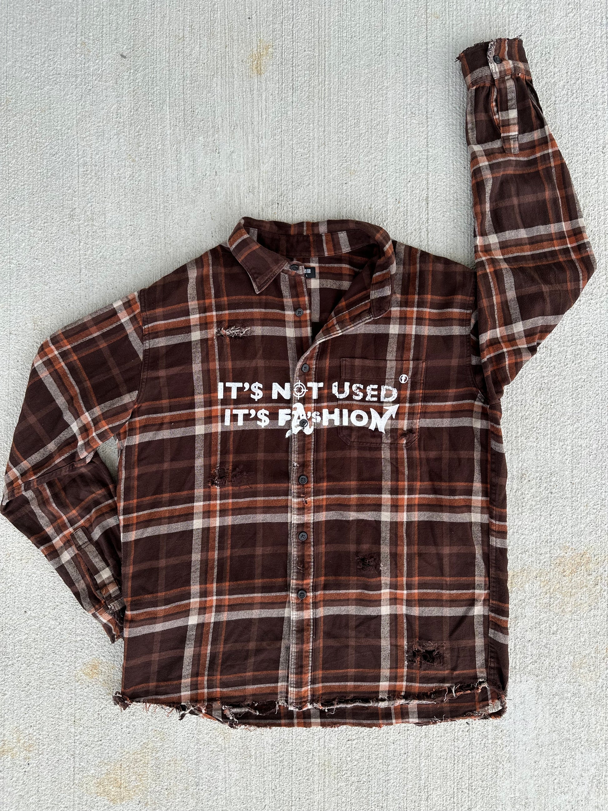 Flanelle "IT'S NOT USED IT'S FASHION" (L)