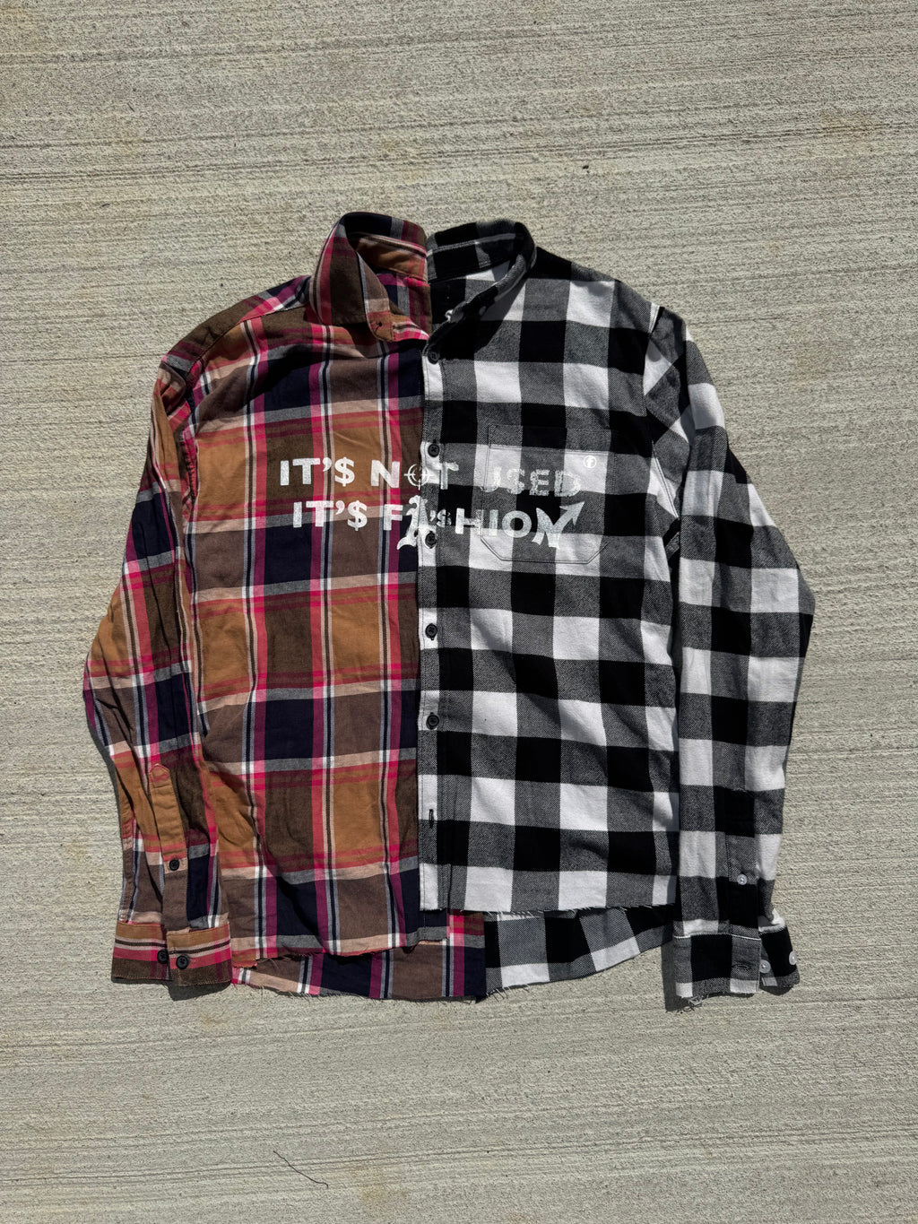 Flanelle Bicolore "IT'S NOT USED IT'S FASHION" (S)